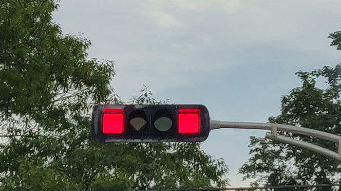 Traffic Lights In Prince Edward Island In Canada Are Different Shapes For Colour Blind People