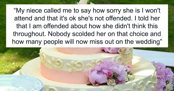 Relative Upset Their Niece Planned A Destination Wedding On A Sunday Night, Tells Her Off, And The Internet’s Having None Of It