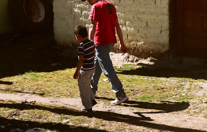 Woman Refuses To Financially Support Fiancé’s Younger Brother Who’s Just Lost His Parents, Dumps Him After His Ultimatum