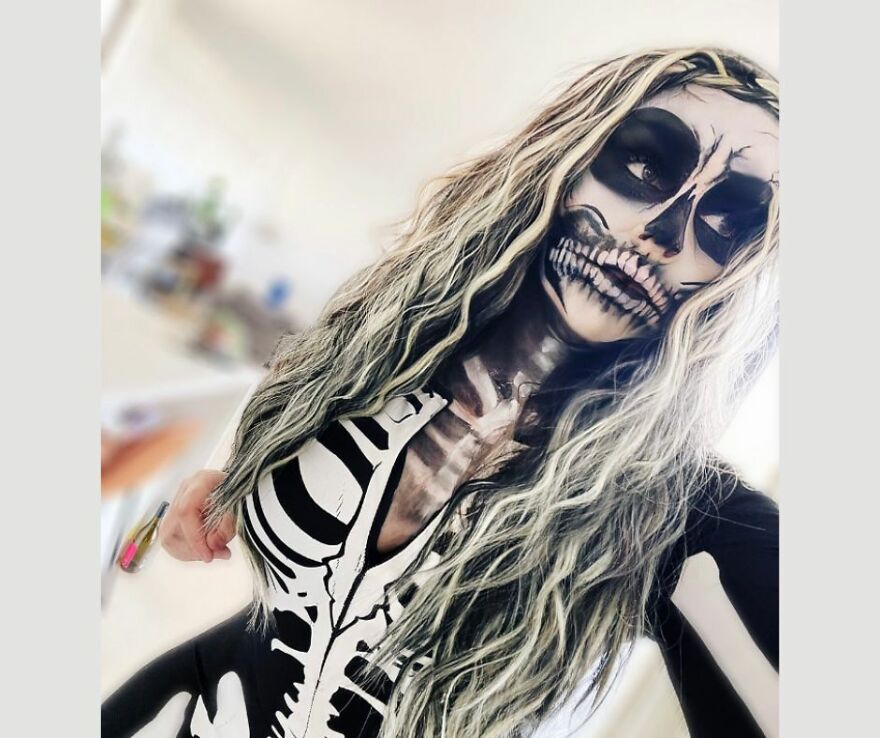 13 Halloween Costumes: Odd, Strange And Fun