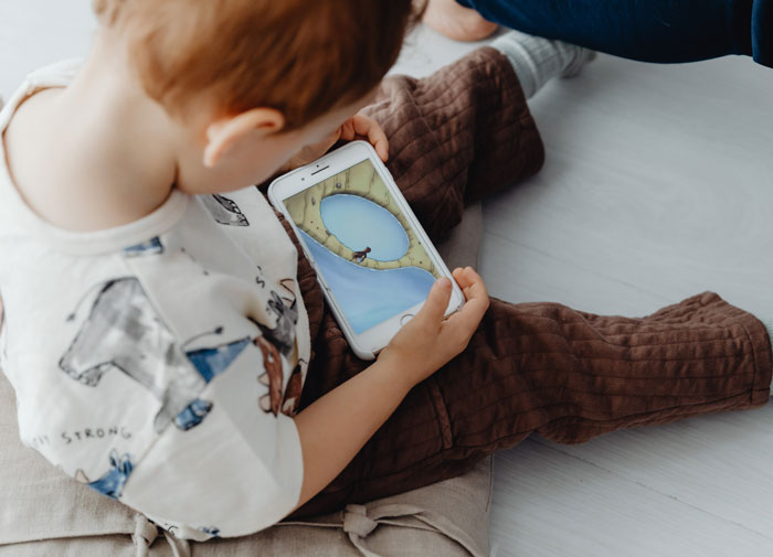 What Kind Of Games Do You Like To Play On Your Phone?