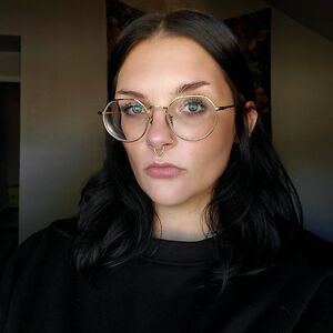 sallyestellewohl avatar