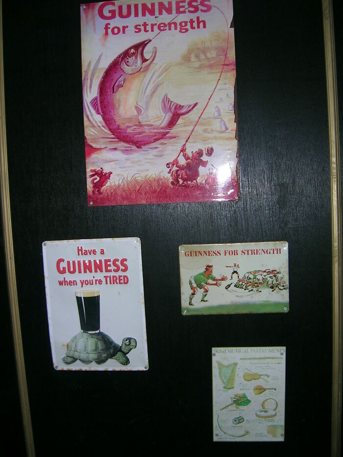 “What's Something That's Considered Normal That Creeps You Out Immediately?” (40 Answers)