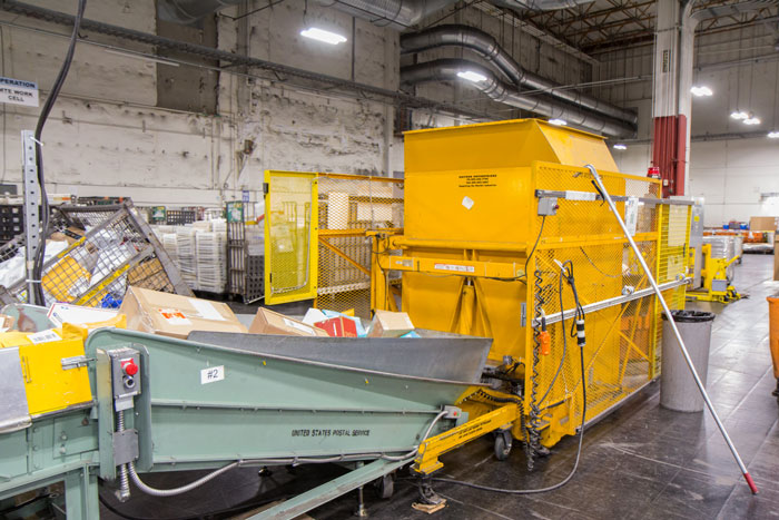 Toxic Micromanaging Boss Tells Employee To Disregard Rules Only To Punish Them For It, Employee Maliciously Complies The Next Time, Boss “Disappears”