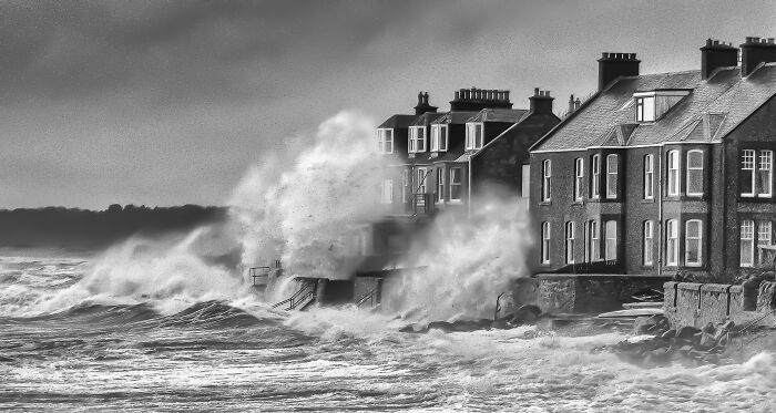 Black And White Commended: Phil Cooke, 'Storm Barra Arrives In Lower Largo'
