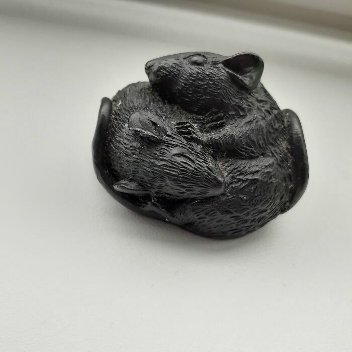 Kitsch? ...i Don't Own Any Ki-... Oh Wait