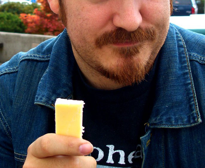 Boyfriend Gets Called 'Raging Douchecanoe' After Secretly Putting Cheese Into His Lactose Intolerant Girlfriend's Tacos Boyfriend Gets Called 'Raging Douchecanoe' After Secretly Putting Cheese Into His Lactose Intolerant Girlfriend's Tacos