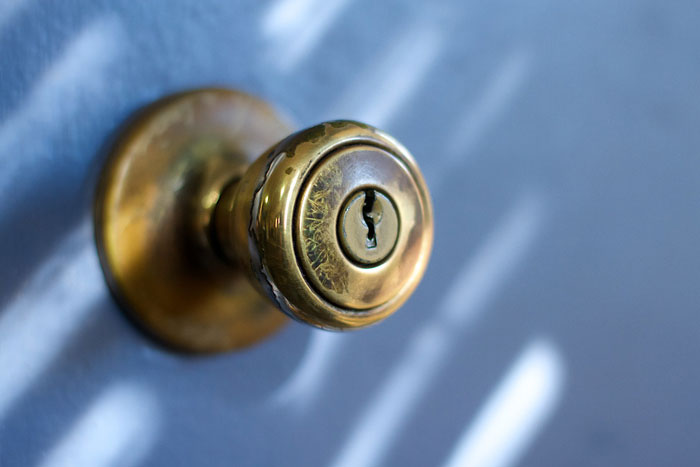 Mom Puts A Lock On Her 4-Y.O. Son's Door To Not Let Her Friends' And Relatives' Kids Destroy His Favorite Toys Mom Puts A Lock On Her 4-Y.O. Son's Door To Not Let Her Friends' And Relatives' Kids Destroy His Favorite Toys