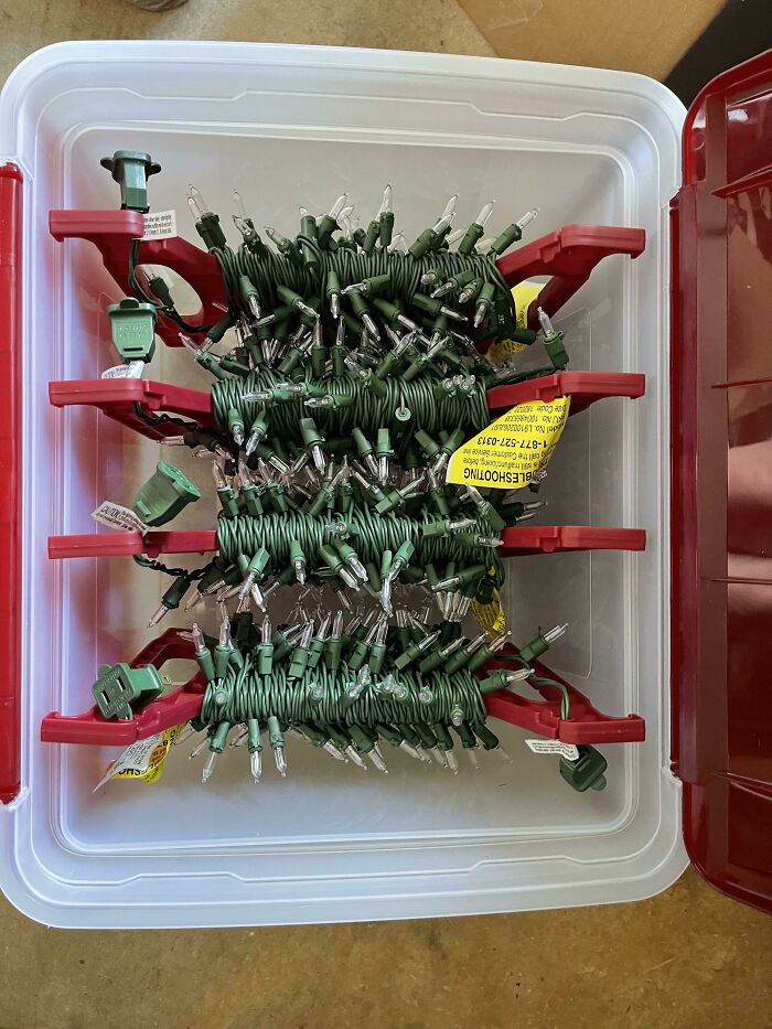 I’m Working On Organizing Our Garage And I Got These Christmas Lights Organizers. So Satisfying!