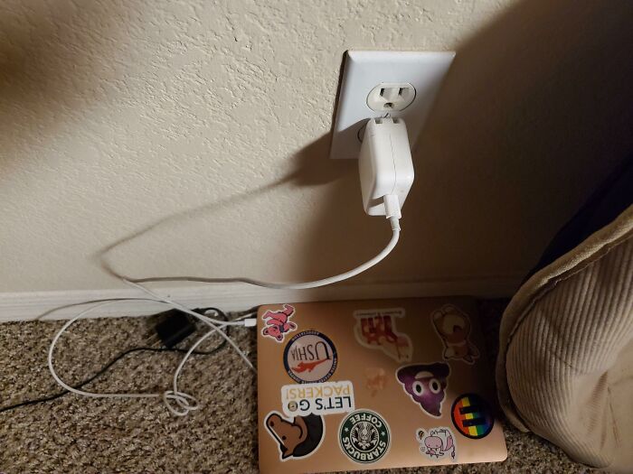 My Roommate's Girlfriend Unplugged My Phone Charger To Charge Her Laptop. It Was In The Top Socket