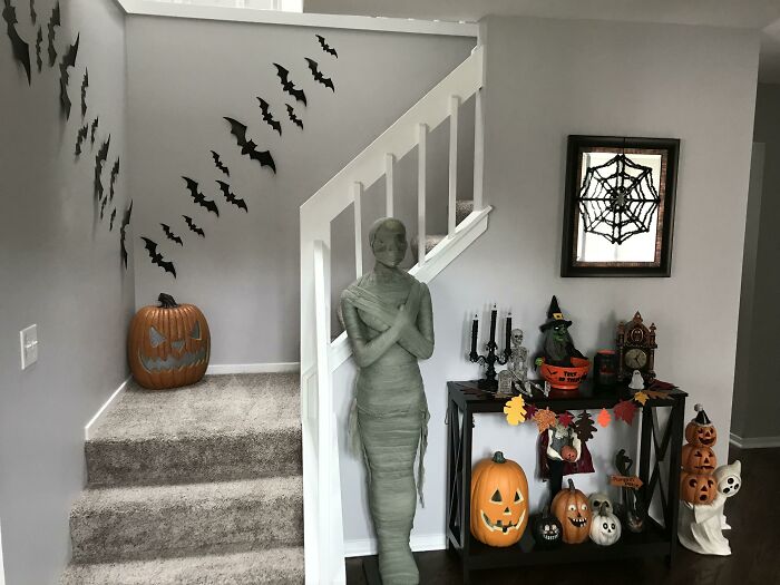 Entry-Way Decor Complete