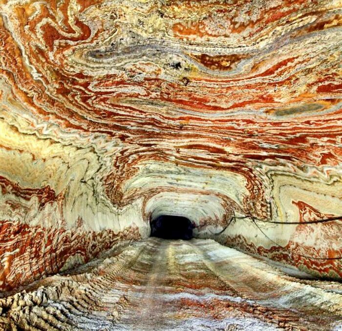 It's Hard To Believe The Dizzying Patterns Covering This Abandoned Salt Mine Are Completely Natural