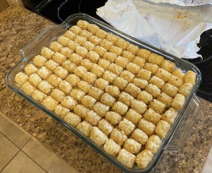 Tot Placement In Tray