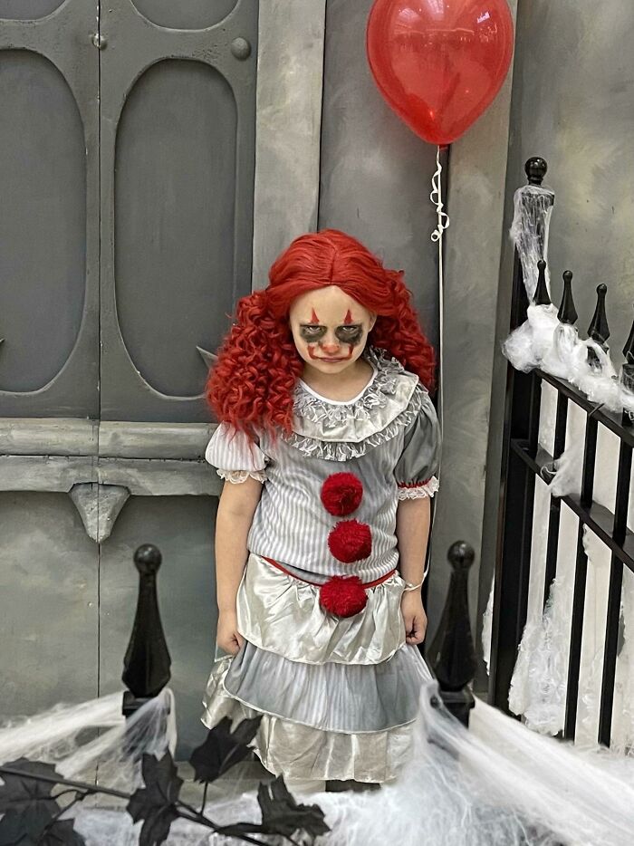 My Little Niece Is Awesome As Pennywise This Year