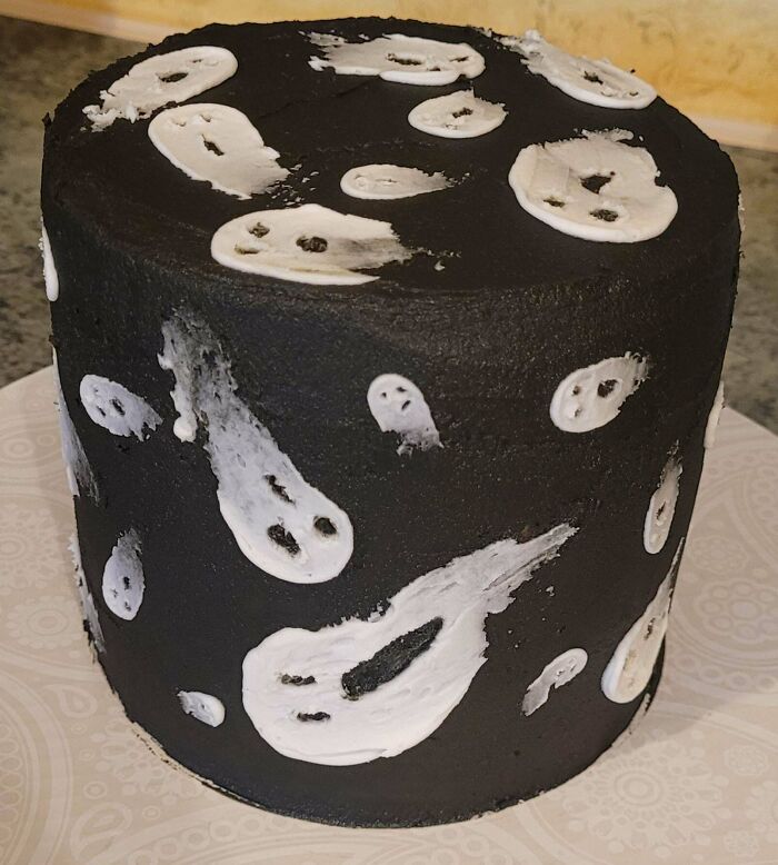 I Made A Cake For My Best Friend's Birthday Tomorrow