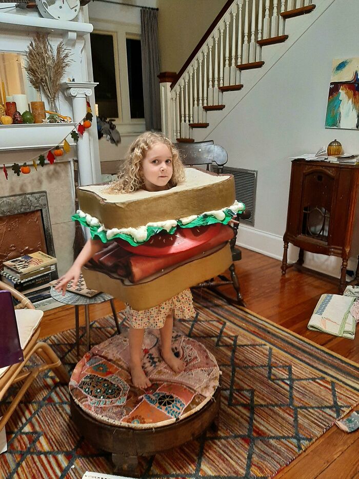 My Daughter Said She Wanted To Be A Sandwich For Halloween So My Husband Made This Costume For Her