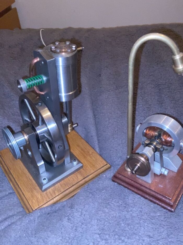 This Little Steam Engine And Generator