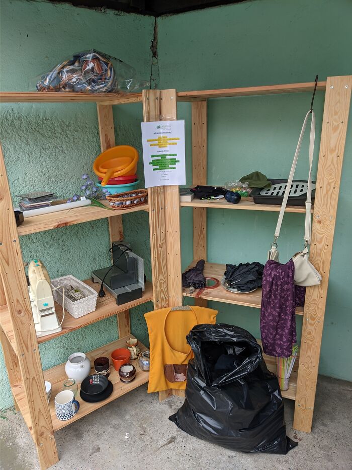 This Mini Thrift/Exchange Corner By The Dumpsters Where Neighbours Place Their Still-Usable Unwanted Items