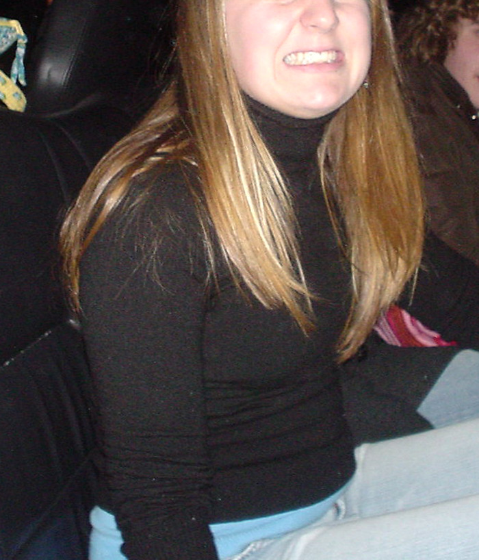 “What's Something That's Considered Normal That Creeps You Out Immediately?” (40 Answers)