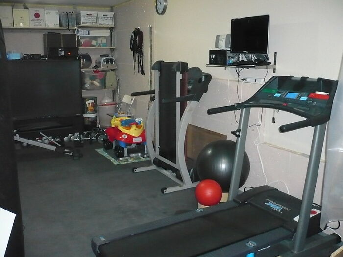 30 Luxuries That Are Apparently Necessities, According To These Former Poor People Online