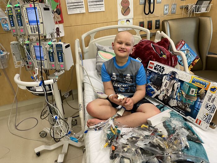 Dog Saved This Boy's Life (6 Pics) Dog Saved This Boy's Life (6 Pics)