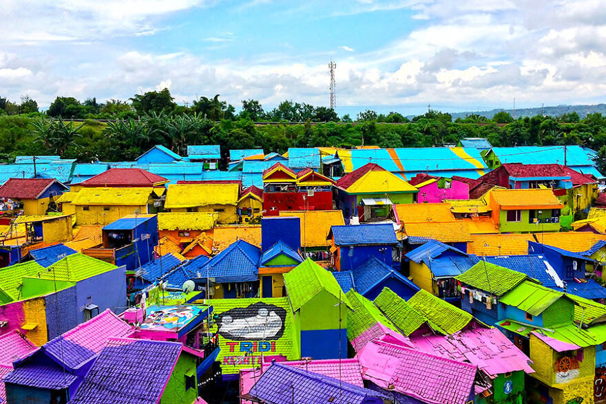 10 Of The Most Colourful Places In The World
