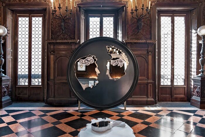 The Expression “Mirror Mirror On The Wall” Suits The “I Classici” Collection (9 Pics)