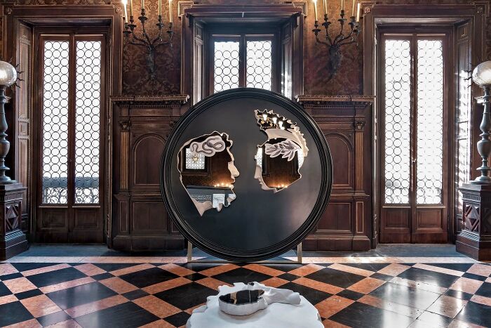 The Expression “Mirror Mirror On The Wall” Suits The “I Classici” Collection (9 Pics) The Expression “Mirror Mirror On The Wall” Suits The “I Classici” Collection (9 Pics)