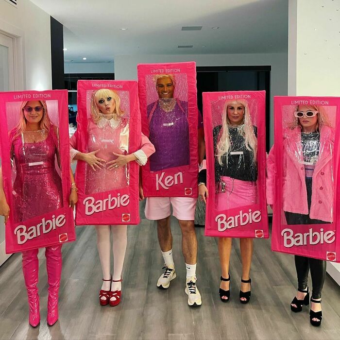 Rebel Wilson y sus amigas como muñecas Barbie
