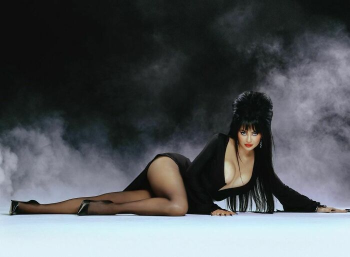 Kylie Jenner As Elvira