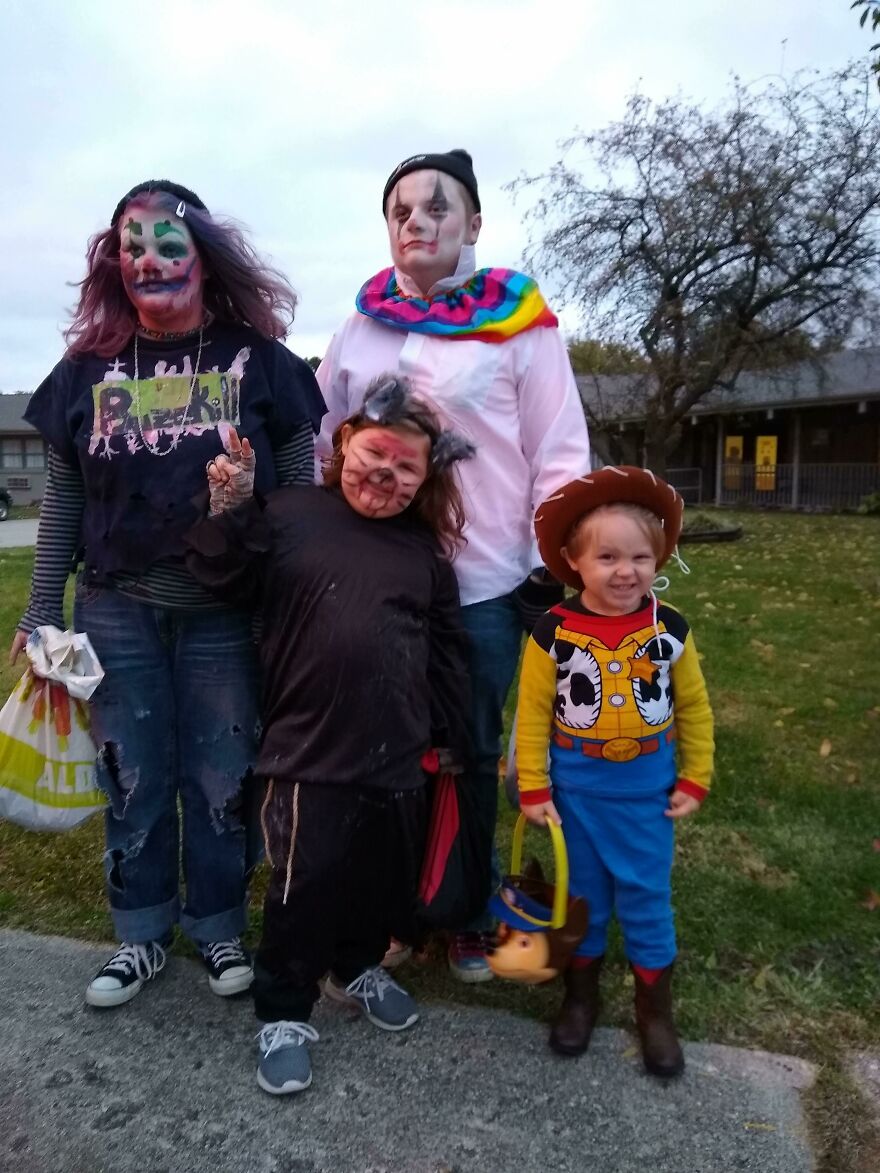 Kiddos Making Their Own Costumes