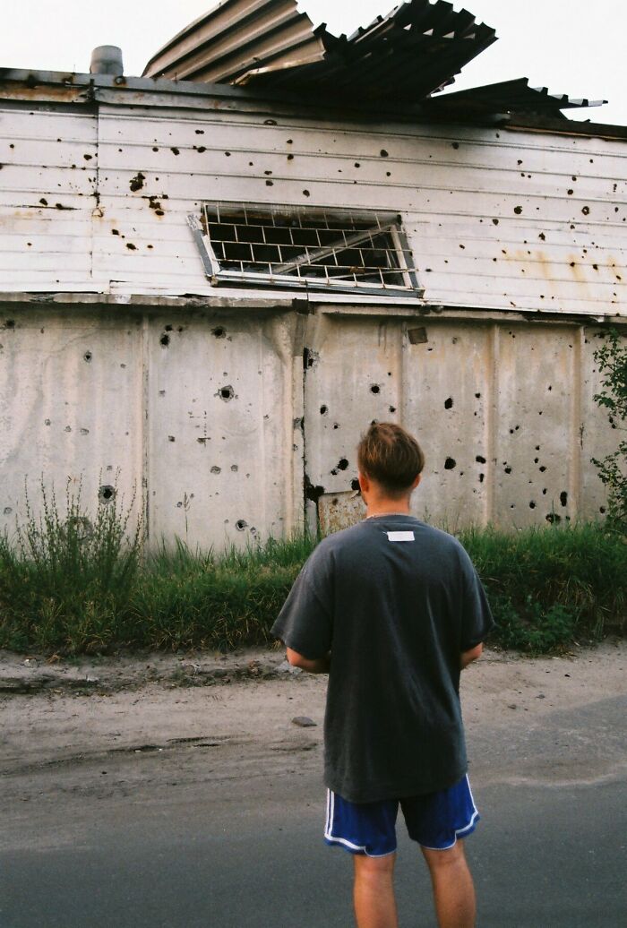 I Went To The War Zone To Help 1000 Ukrainian People (7 Pics) I Went To The War Zone To Help 1000 Ukrainian People (7 Pics)