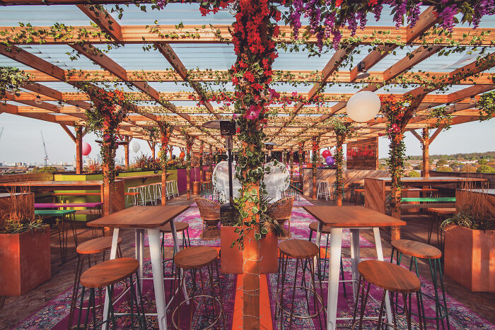 I Took A Space Up-Top And Transformed It Into A Color Pop, Over And Over Again (13 Pics) I Took A Space Up-Top And Transformed It Into A Color Pop, Over And Over Again (13 Pics)