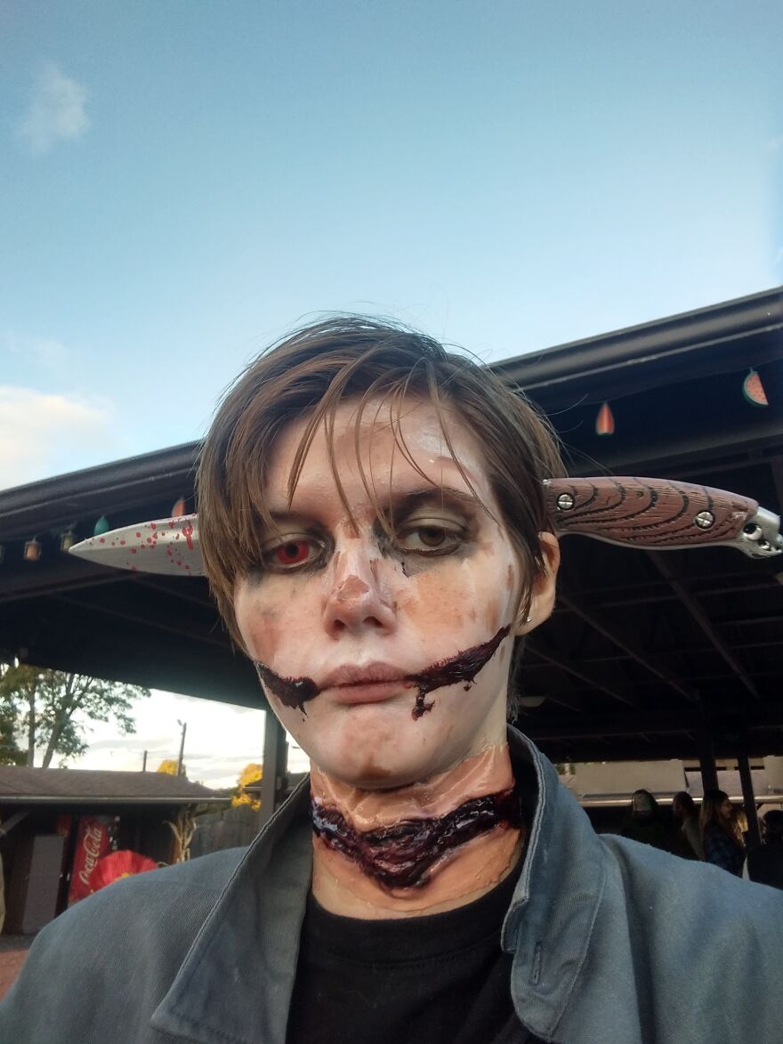 I Work At A Haunted House. This Is My Torture Victim Costume I Work At A Haunted House. This Is My Torture Victim Costume