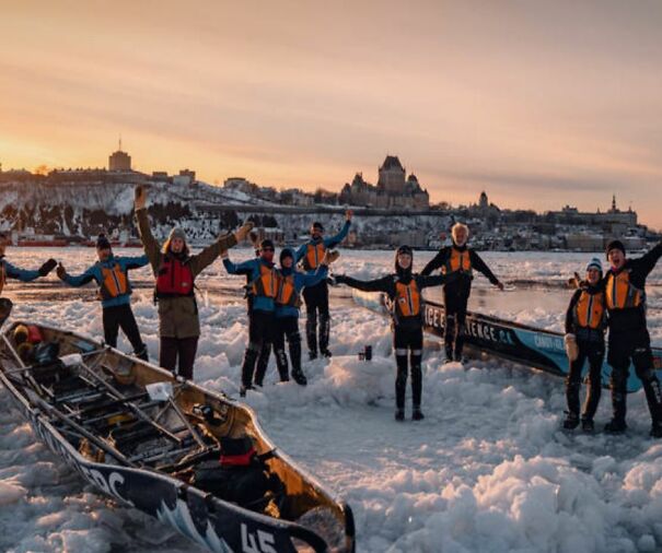Ice-canoeing-6353617a9179c.jpg