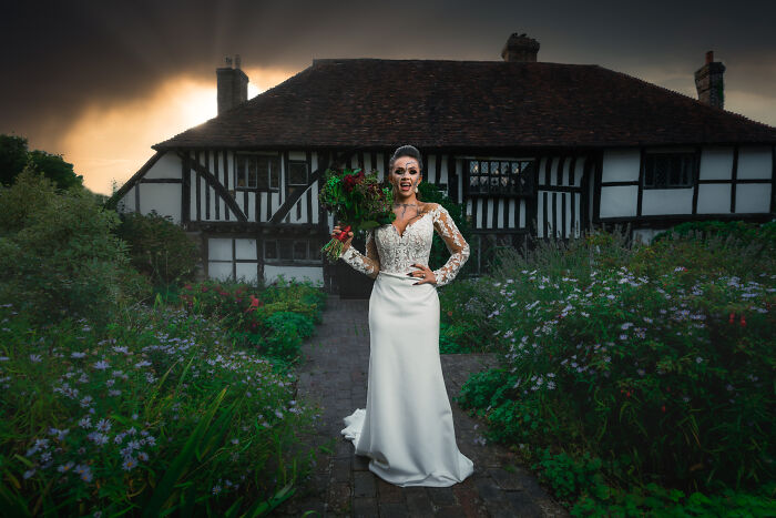 Mysterious Sunset Shot In Front Of The Pilgrims Rest