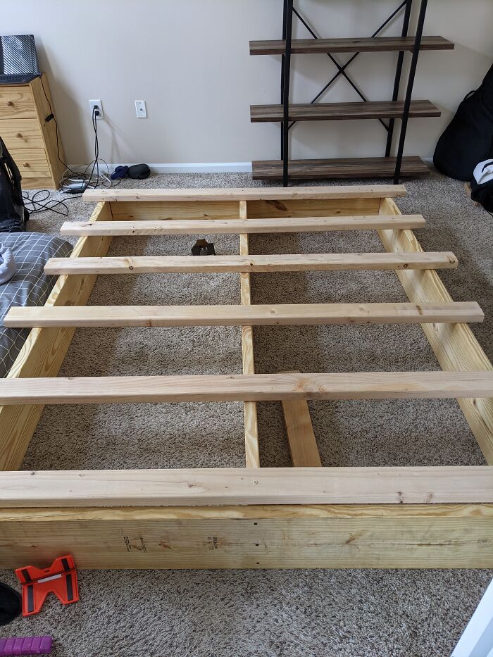 I Designed And My Dad And I Built A Pallet Bedframe For My Apartment After I Moved (Back) Across The Country For Law School