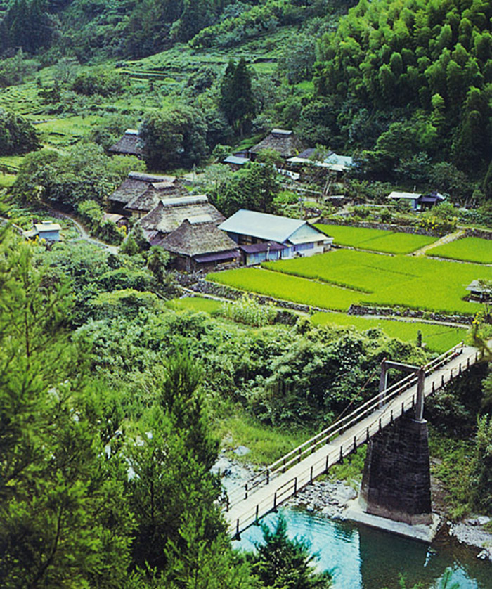 A Tiny Village I Found While Wandering Through Rural Japan