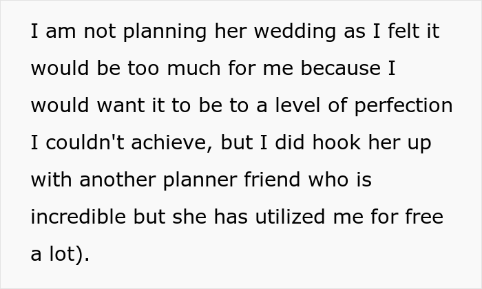 Bride Doesn't Want Her Best Friend In Wedding Photos Because Her "Bump Would Be Too Distracting", She Drops Out Bride Doesn't Want Her Best Friend In Wedding Photos Because Her "Bump Would Be Too Distracting", She Drops Out