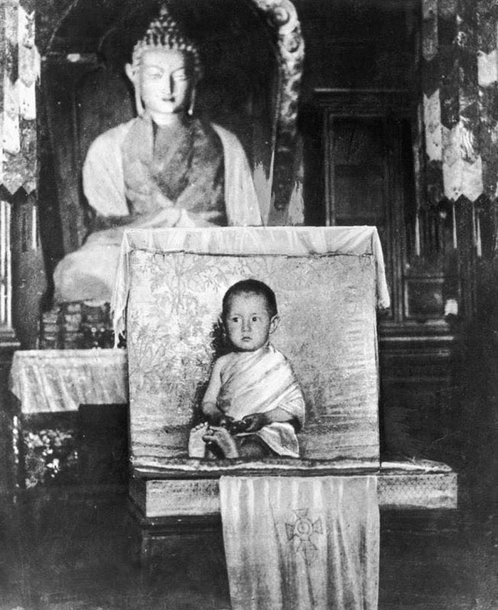 El Dalai Lama a los dos años, 1937