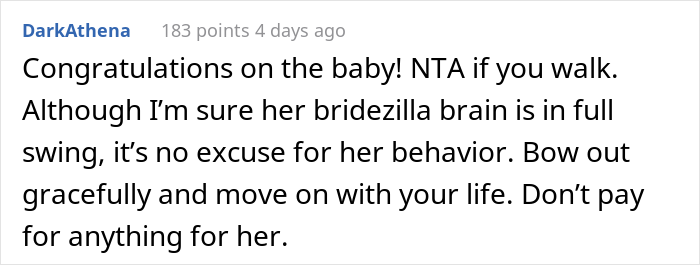 Bride Doesn't Want Her Best Friend In Wedding Photos Because Her "Bump Would Be Too Distracting", She Drops Out Bride Doesn't Want Her Best Friend In Wedding Photos Because Her "Bump Would Be Too Distracting", She Drops Out