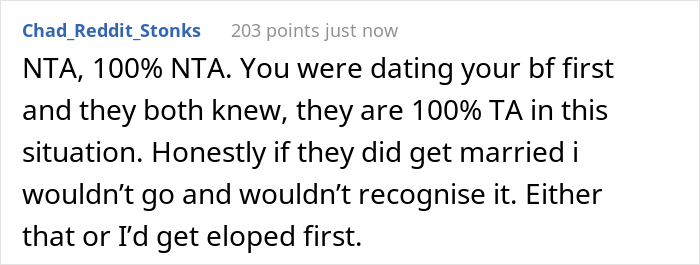Couple Of 4 Years Find Out Their Parents Are Dating, The Daughter Gets Called A Jerk For Embarrassing Her Mom In Front Of Family Couple Of 4 Years Find Out Their Parents Are Dating, The Daughter Gets Called A Jerk For Embarrassing Her Mom In Front Of Family
