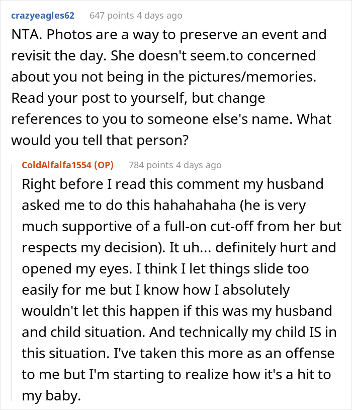 Bride Doesn't Want Her Best Friend In Wedding Photos Because Her "Bump Would Be Too Distracting", She Drops Out Bride Doesn't Want Her Best Friend In Wedding Photos Because Her "Bump Would Be Too Distracting", She Drops Out