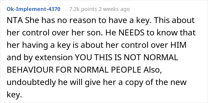 Man Gives His Mom The Keys To His House When Wife Asked Not To, So She Changes The Locks, Making The Family Furious
