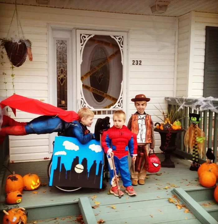 My Dad's Friend Has A Kid Who Is In A Wheelchair. He Does An Exceptional Job On His Kid's Costumes