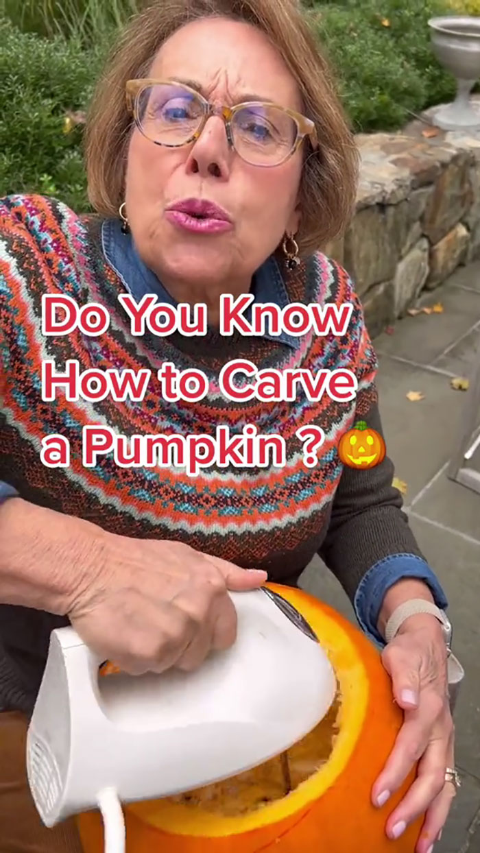 "Do's And Don'ts Of Pumpkin Carving" From This Grandma With Over 2.6M Followers "Do's And Don'ts Of Pumpkin Carving" From This Grandma With Over 2.6M Followers