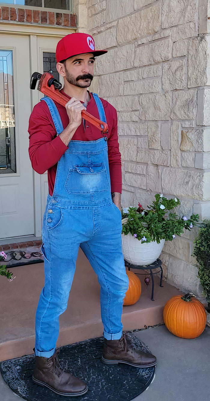 My Mario Costume For Halloween This Year
