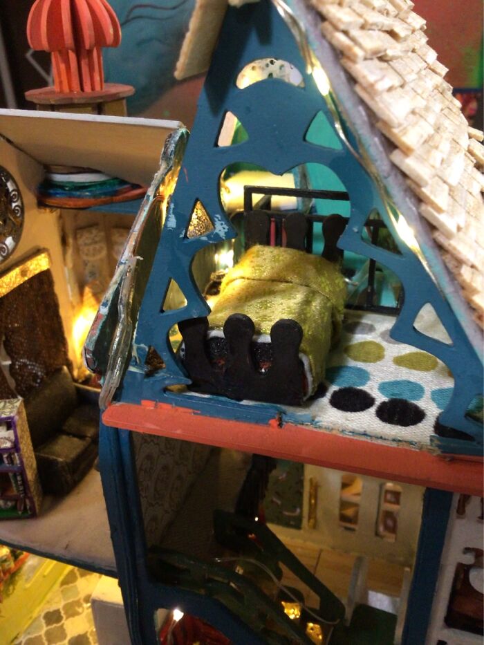 $15 “Puzzle” Turned Into A Mini Marvel