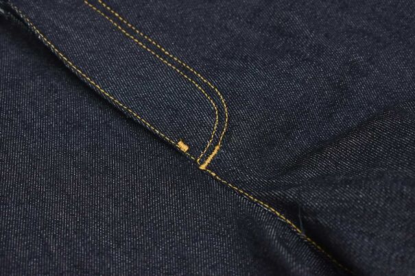 jeans-zipper-with-fly-shield-the-little-dot-of-thread-near-the-bottom-of-the-J-6355cce513edb.jpg