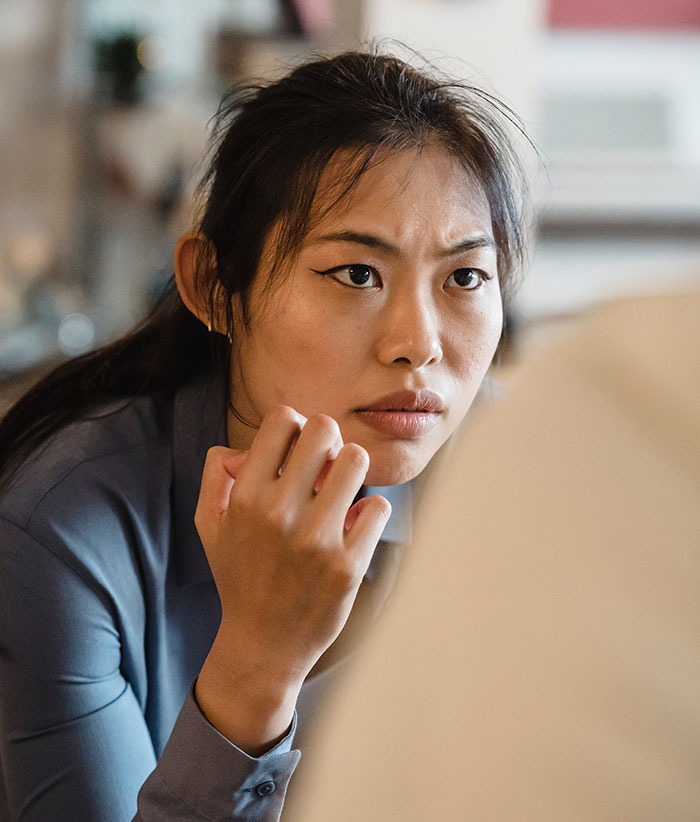 Karen Makes Employee's Life A Living Hell Over 10 Cents, Is Left Embarrassed In Front Of The Whole Store After They Maliciously Comply Karen Makes Employee's Life A Living Hell Over 10 Cents, Is Left Embarrassed In Front Of The Whole Store After They Maliciously Comply